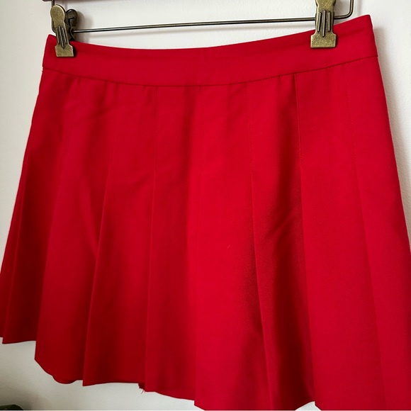 Sunday Best Olive Mini Pleated Skirt - Picture 4 of 5